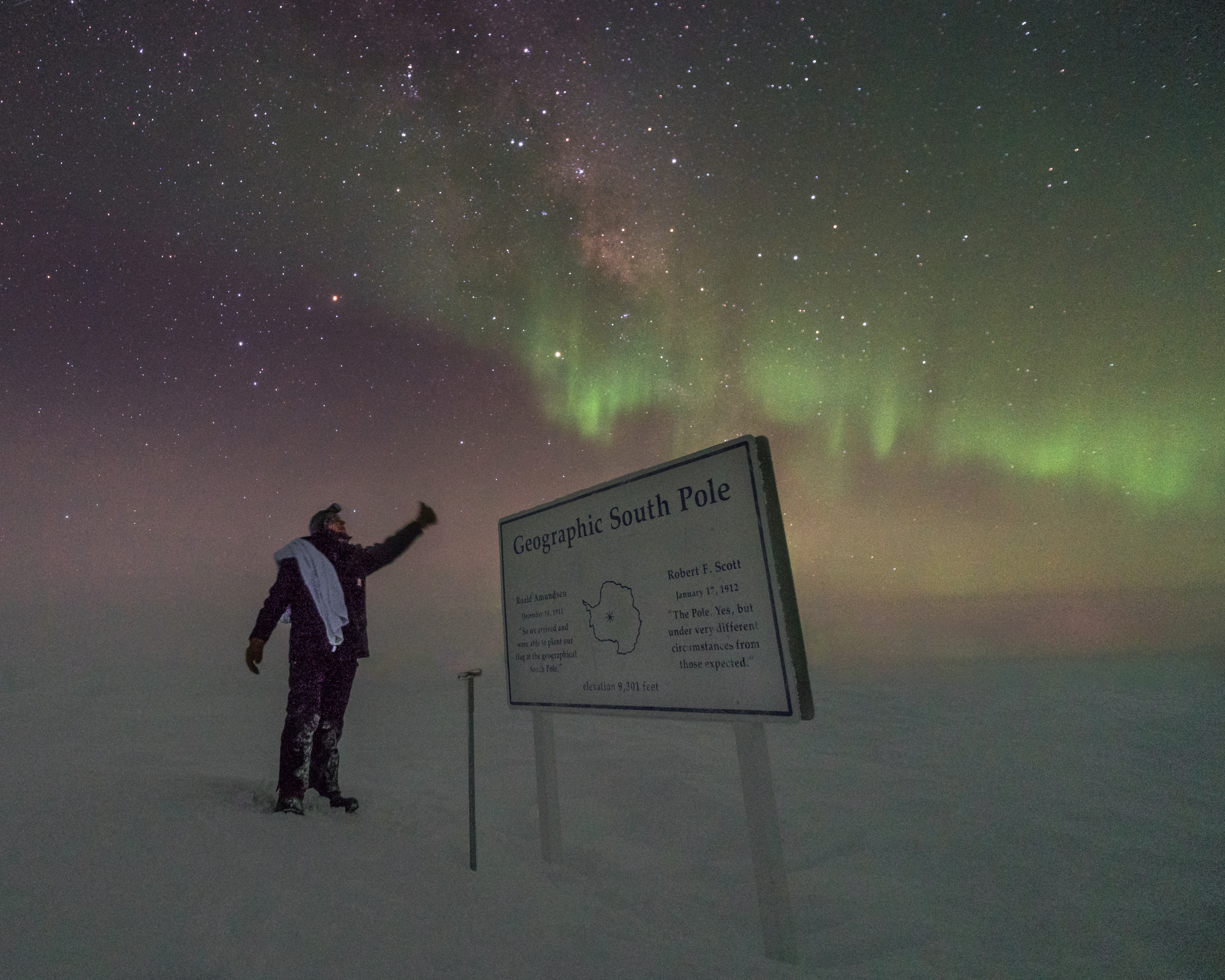 Trying to hitch a ride through our galaxy. With towel, of course! (Picture: Martin Wolf and Daniel Michalik)